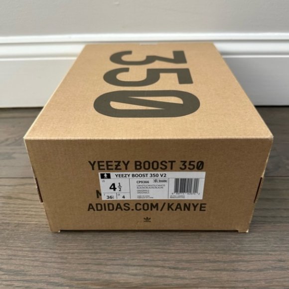 adidas Yeezy Boost 350 V2 Cream/Triple White - Picture 6 of 11
